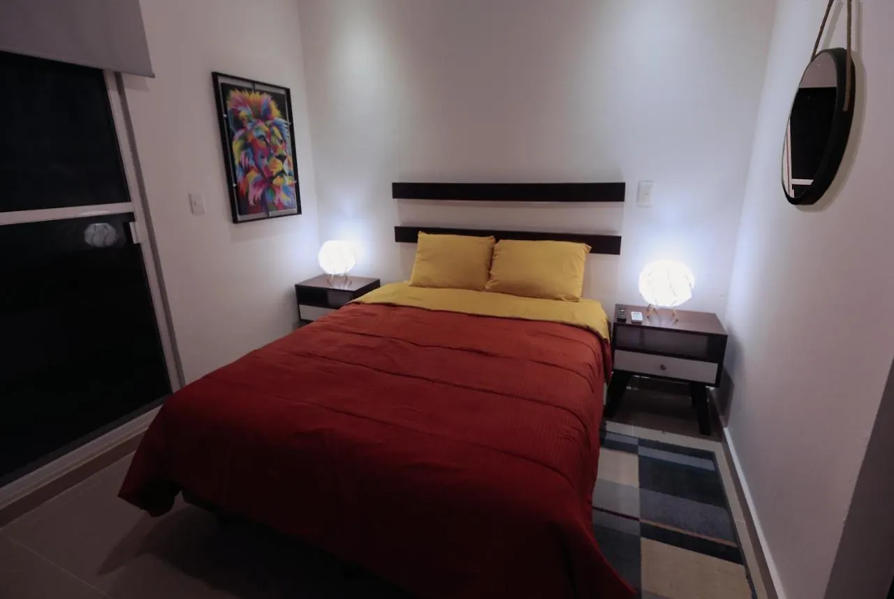 Casa Rosa Smart House Villa Playa del Carmen Mexiko