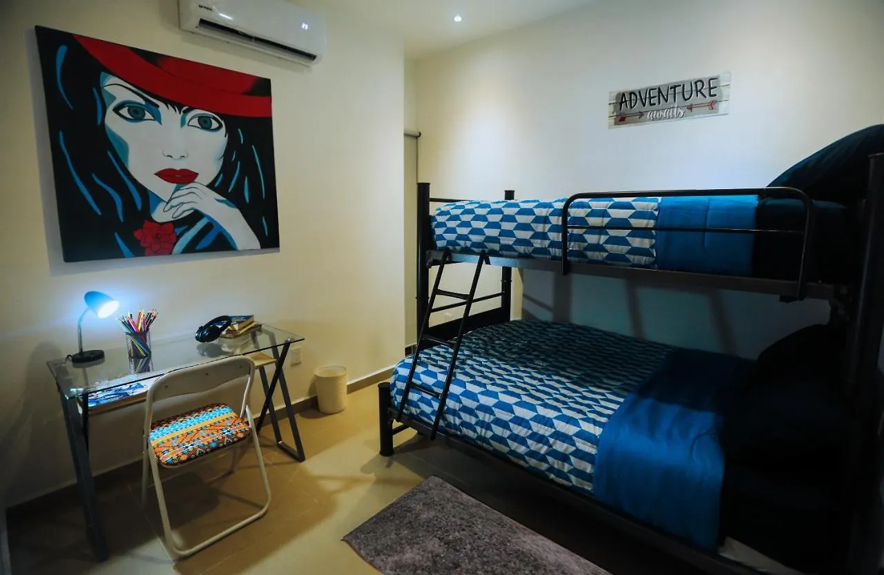 Casa Rosa Smart House Villa Playa del Carmen 0*,